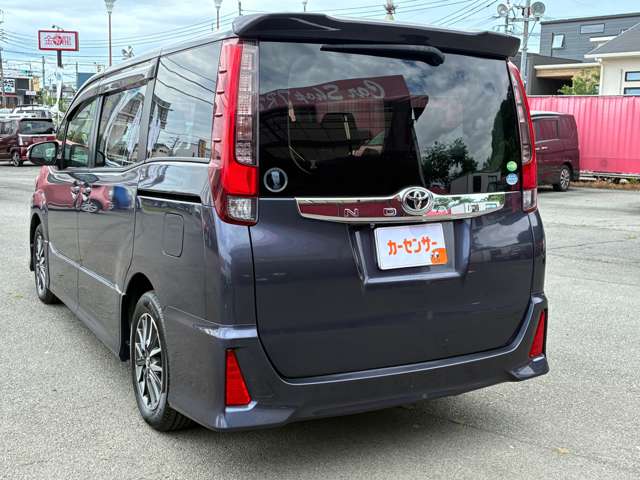 トヨタ ノア ２．０ ＳＩ H26年 (九州・沖縄) 99