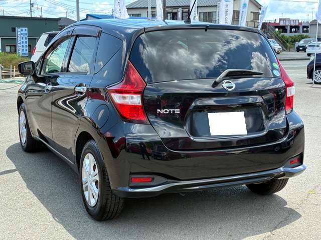 日産 ノート １．２ Ｘ H30年 (九州・沖縄) 99