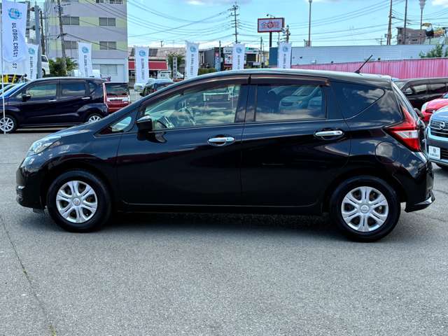 日産 ノート １．２ Ｘ H30年 (九州・沖縄) 99