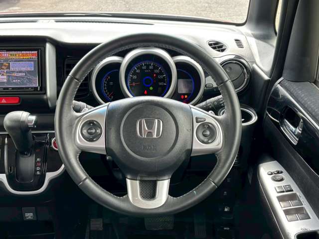 ホンダ Ｎ　ＢＯＸ ６６０ カスタムＧ ターボ Ｌパッケージ H27年 (九州・沖縄) 99