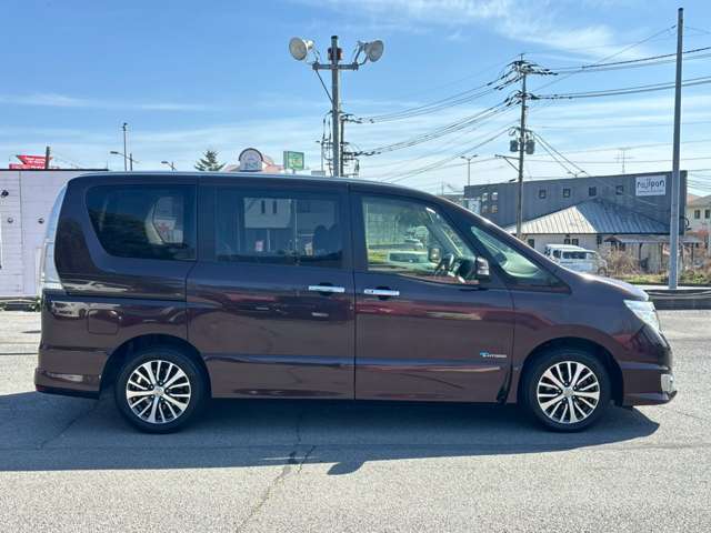 日産 セレナ ２．０ ハイウェイスター Ｖセレクション＋ＳＡＦＥＴＹ Ｓ－ＨＹＢＲＩＤ H27年 (九州・沖縄) 99