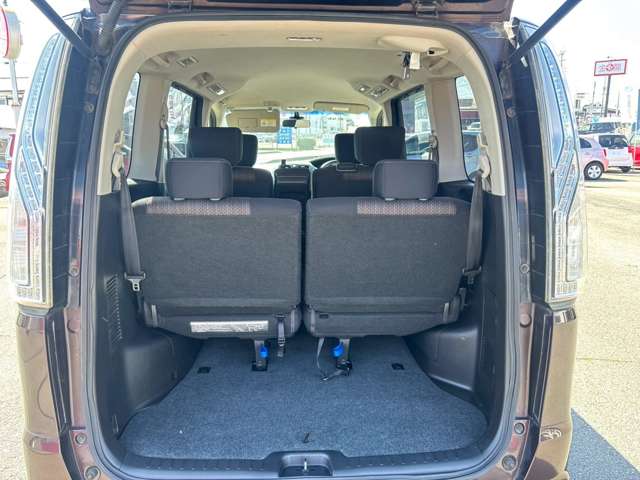 日産 セレナ ２．０ ハイウェイスター Ｖセレクション＋ＳＡＦＥＴＹ Ｓ－ＨＹＢＲＩＤ H27年 (九州・沖縄) 99