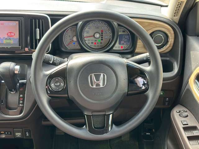 ホンダ Ｎ−ＯＮＥ ６６０ Ｇ ＳＳブラウンスタイルパッケージ H28年 (九州・沖縄) 99