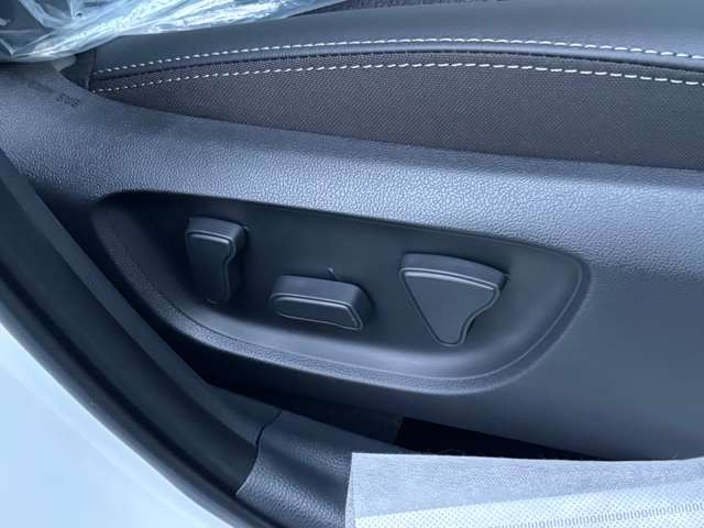 トヨタ ヤリスクロス　ハイブリッド １．５ ハイブリッド Ｚ R7年 (九州・沖縄) 99
