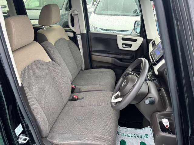 ホンダ Ｎ　ＢＯＸ ６６０ Ｌ R4年 (九州・沖縄) 99