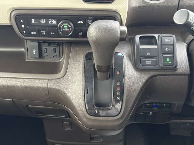 ホンダ Ｎ　ＢＯＸ ６６０ Ｌ R4年 (九州・沖縄) 99