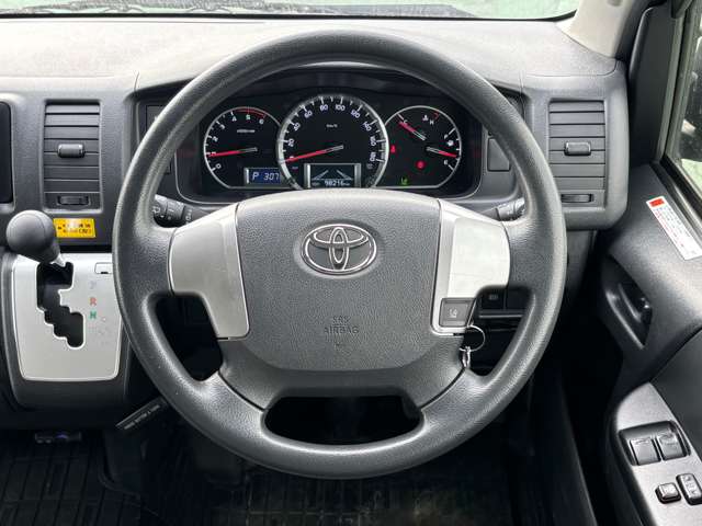 トヨタ ハイエースバン ２．８ ＤＸ ロング ディーゼルターボ ４ＷＤ H30年 (九州・沖縄) 99