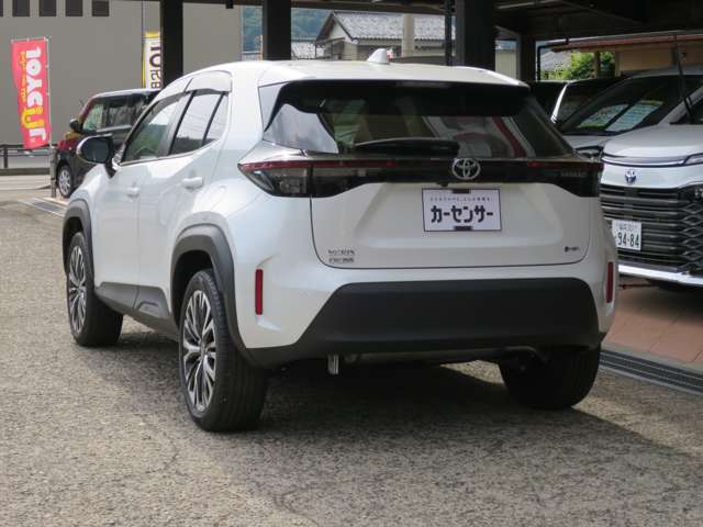 トヨタ ヤリスクロス　ハイブリッド １．５ ハイブリッド Ｚ Ｅ－ＦＯＵＲ ４ＷＤ R7年 (甲信越・北陸) 99