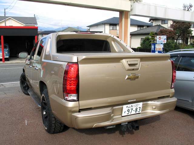 シボレー アバランチ １５００ ５．３ ＬＳ H19年 (甲信越・北陸) 99