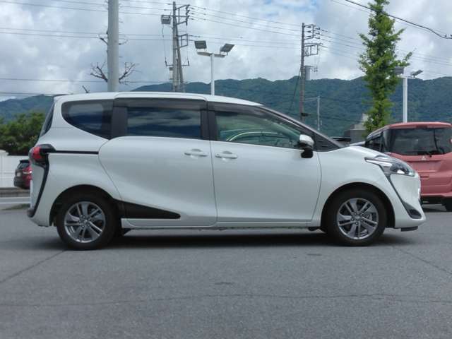 トヨタ シエンタ　ハイブリッド ハイブリッド １．５ ファンベース Ｇ クエロ R3年 (甲信越・北陸) 99