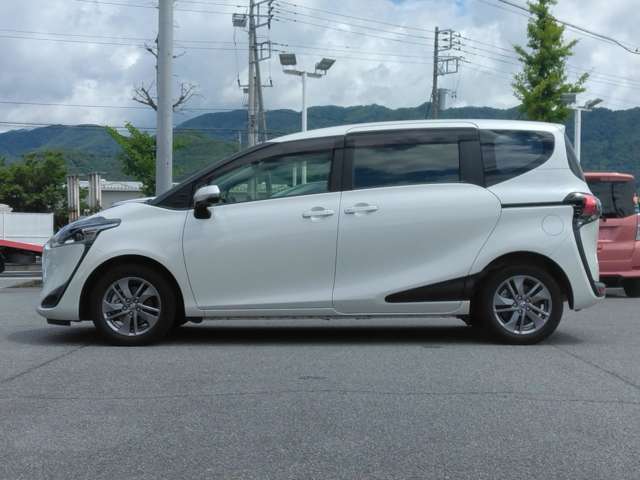 トヨタ シエンタ　ハイブリッド ハイブリッド １．５ ファンベース Ｇ クエロ R3年 (甲信越・北陸) 99