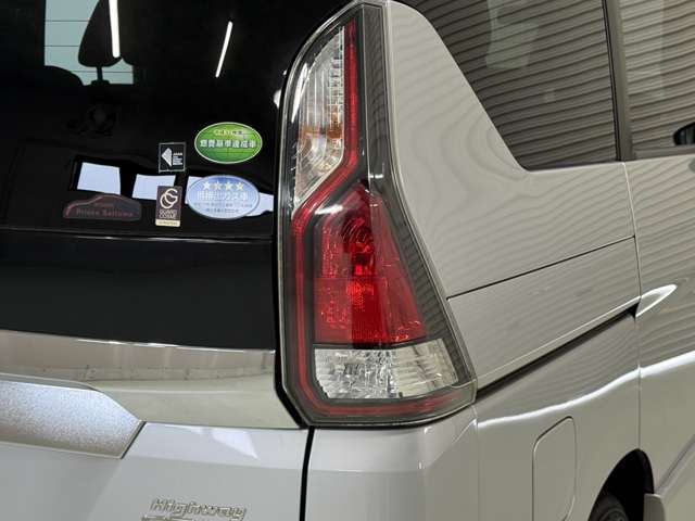 日産 セレナ ２．０ ハイウェイスター H28年 (東北) 99