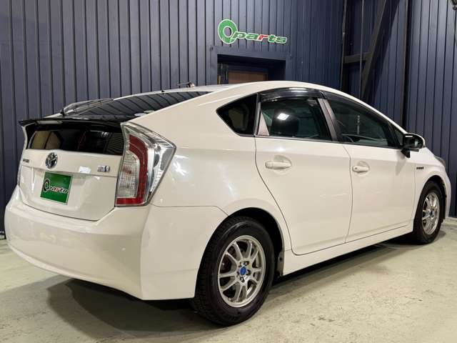 トヨタ プリウス １．８ Ｓ H25年 (東北) 99