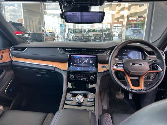 ジープ グランドチェロキー サミット リザーブ ４ＸＥ ４ＷＤ R5年 (東北) 99