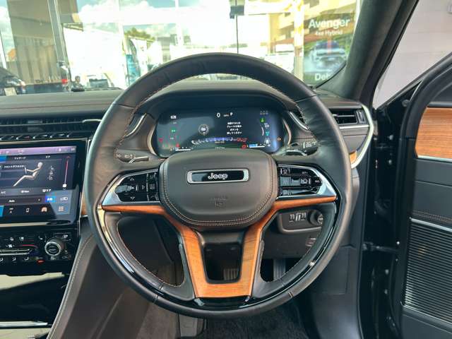 ジープ グランドチェロキー サミット リザーブ ４ＸＥ ４ＷＤ R5年 (東北) 99