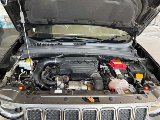 ジープ レネゲード リミテッド R4年 (東北) 99