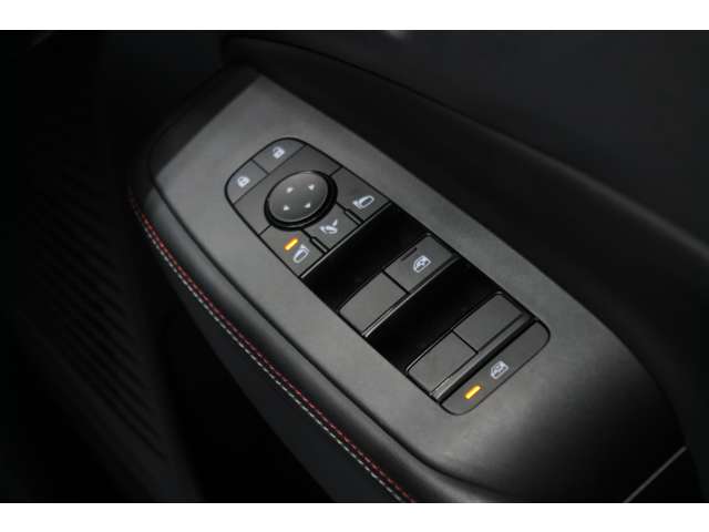 日産 ノートオーラ １．２ ＮＩＳＭＯ R5年 (東北) 99