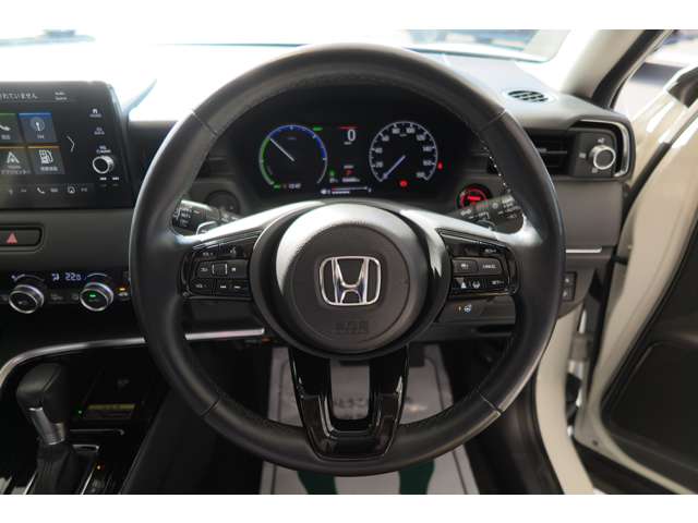 ホンダ ヴェゼル １．５ Ｅ：ＨＥＶ Ｚ R4年 (東北) 99