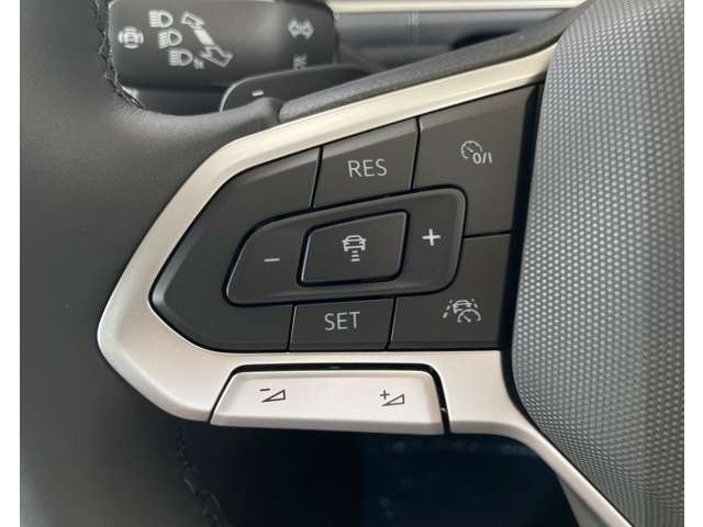 フォルクスワーゲン Ｔ－ＲＯＣ ＴＳＩ スタイル R7年 (東北) 99