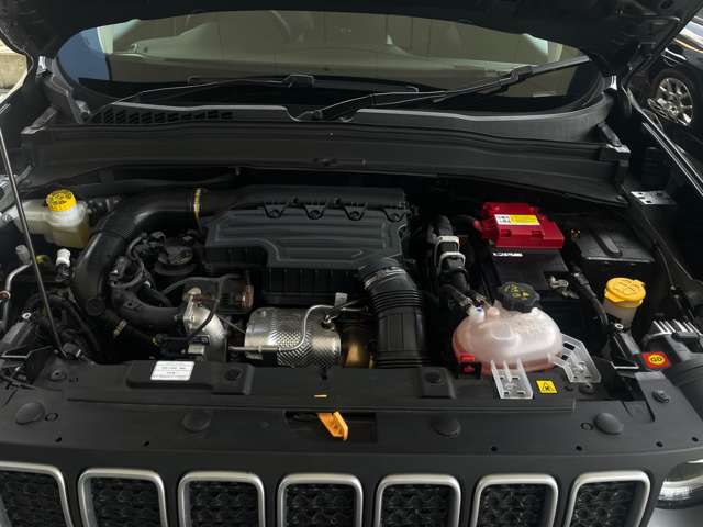ジープ レネゲード フリーダムエディション R6年 (東北) 99