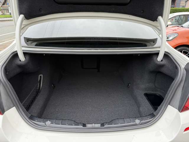 ＢＭＷ ５シリーズ ５２３Ｄ ブルーパフォーマンス Ｍスポーツパッケージ H25年 (東海) 99