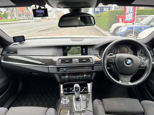 ＢＭＷ ５シリーズ ５２３Ｄ ブルーパフォーマンス Ｍスポーツパッケージ H25年 (東海) 99
