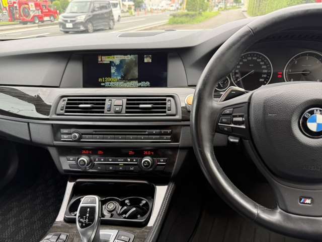 ＢＭＷ ５シリーズ ５２３Ｄ ブルーパフォーマンス Ｍスポーツパッケージ H25年 (東海) 99