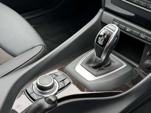ＢＭＷ Ｘ１ Ｓドライブ ２０Ｉ Ｘライン H25年 (東海) 99