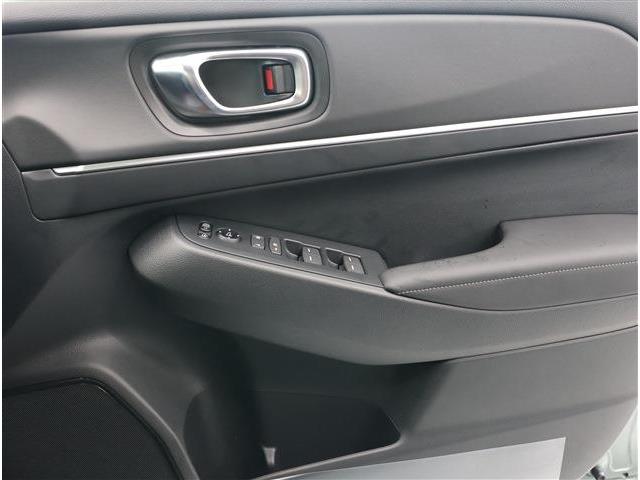 ホンダ ヴェゼル １．５ Ｅ：ＨＥＶ Ｚ R8年 (東海) 99
