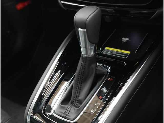 ホンダ ヴェゼル １．５ Ｅ：ＨＥＶ Ｚ R8年 (東海) 99