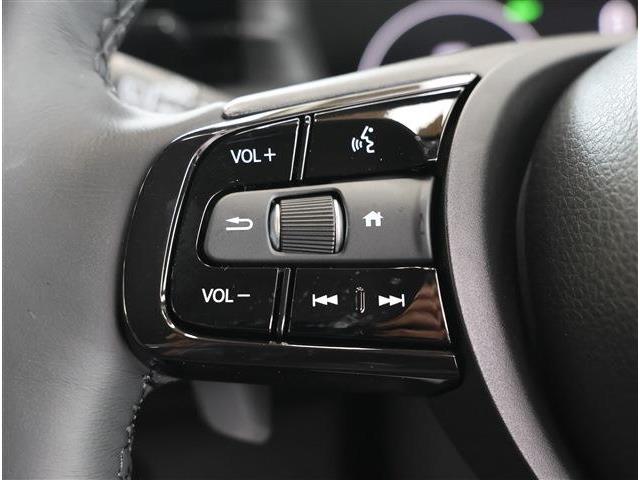ホンダ ヴェゼル １．５ Ｅ：ＨＥＶ Ｚ R8年 (東海) 99