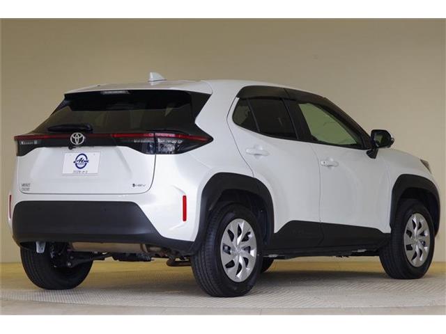 トヨタ ヤリスクロス　ハイブリッド １．５ ハイブリッド Ｕ Ｅ－ＦＯＵＲ ４ＷＤ R7年 (東海) 99