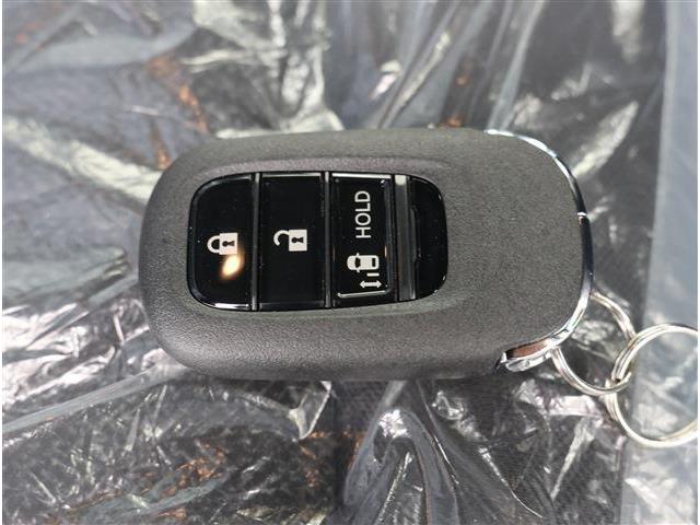 ホンダ Ｎ　ＢＯＸ カスタム ６６０ ４ＷＤ R8年 (東海) 99