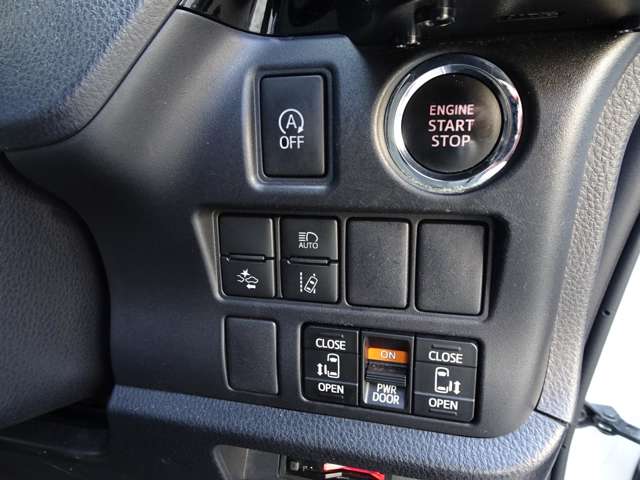 トヨタ ヴォクシー ２．０ ＺＳ H29年 (東海) 99