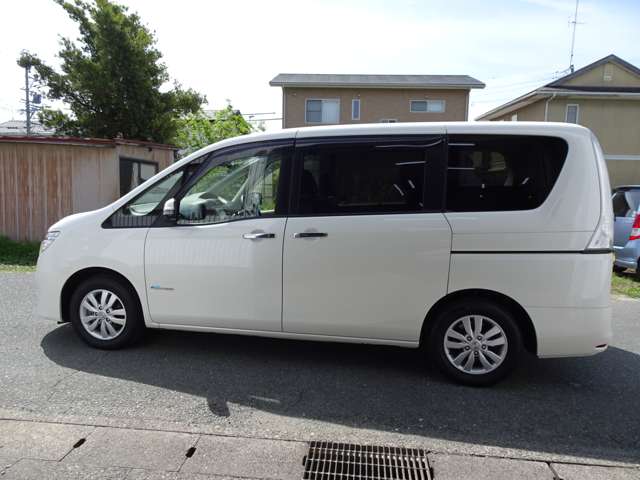 日産 セレナ ２．０ ２０Ｇ Ｓ－ＨＹＢＲＩＤ アドバンストセーフティ パッケージ H27年 (東海) 99