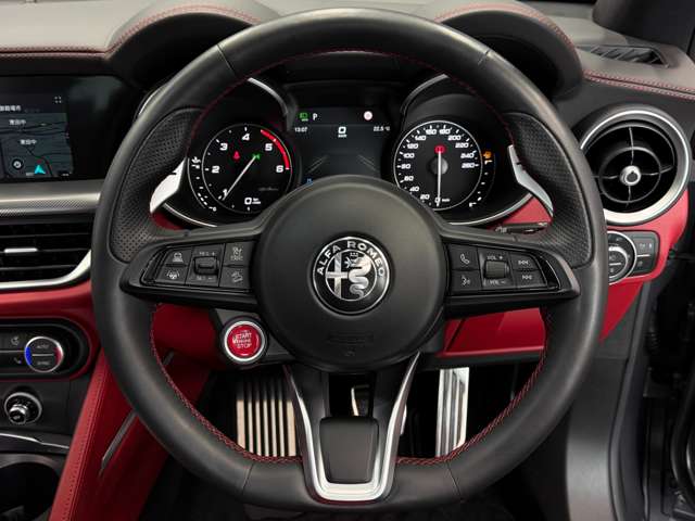 アルファロメオ ステルヴィオ ２．２ ターボ ディーゼル Ｑ４ ヴェローチェ ４ＷＤ R3年 () 99