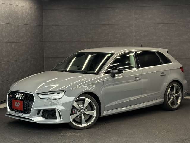 アウディ ＲＳ３　スポーツバック ２．５ ４ＷＤ R2年 (東海) 99