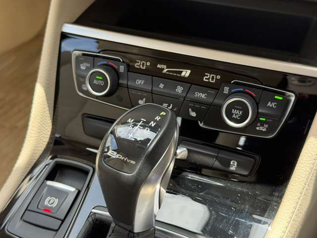 ＢＭＷ ２シリーズアクティブツアラー ２２５ＸＥ ラグジュアリー ４ＷＤ H28年 (東海) 99