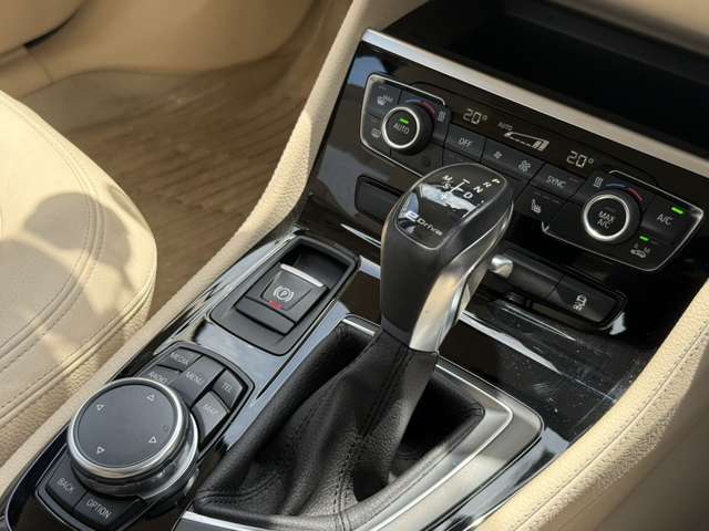 ＢＭＷ ２シリーズアクティブツアラー ２２５ＸＥ ラグジュアリー ４ＷＤ H28年 (東海) 99