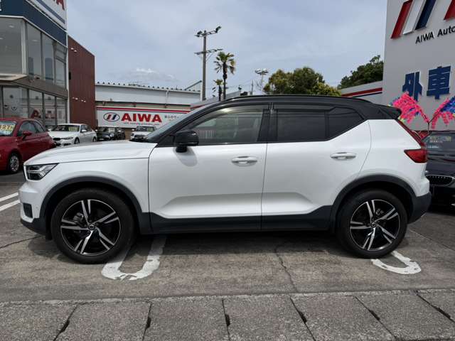 ボルボ ＸＣ４０ Ｔ４ ＡＷＤ Ｒデザイン ４ＷＤ R1年 (東海) 99