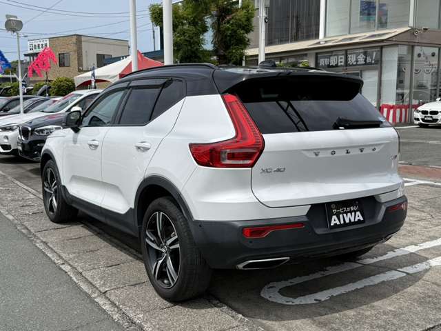 ボルボ ＸＣ４０ Ｔ４ ＡＷＤ Ｒデザイン ４ＷＤ R1年 (東海) 99