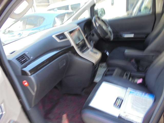 トヨタ ヴェルファイア ２．４Ｚ　ゴールデンアイズ H25年 (甲信越・北陸) 99
