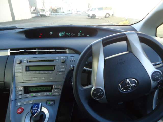 トヨタ プリウスＰＨＶ １．８ Ｌ H24年 (甲信越・北陸) 99