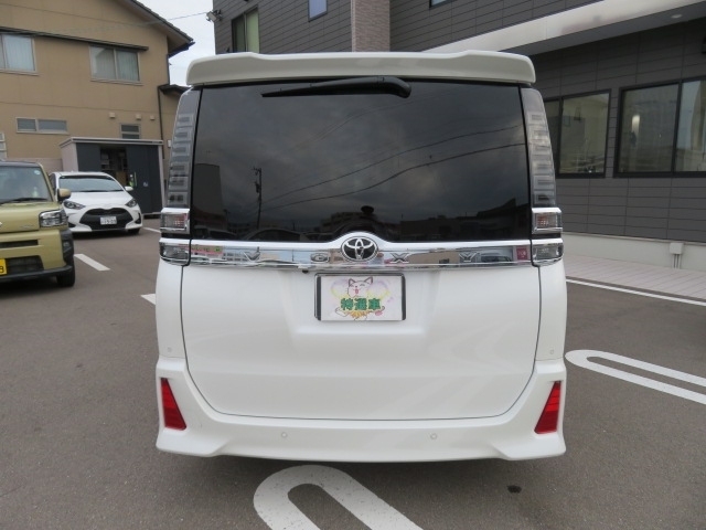 トヨタ ヴォクシー ２．０ ＺＳ 煌ＩＩ ４ＷＤ R1年 (甲信越・北陸) 99