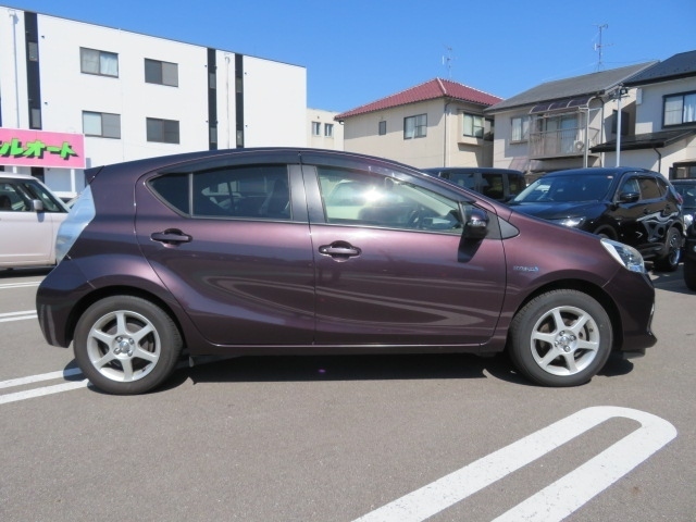 トヨタ アクア １．５ Ｓ H26年 (甲信越・北陸) 99