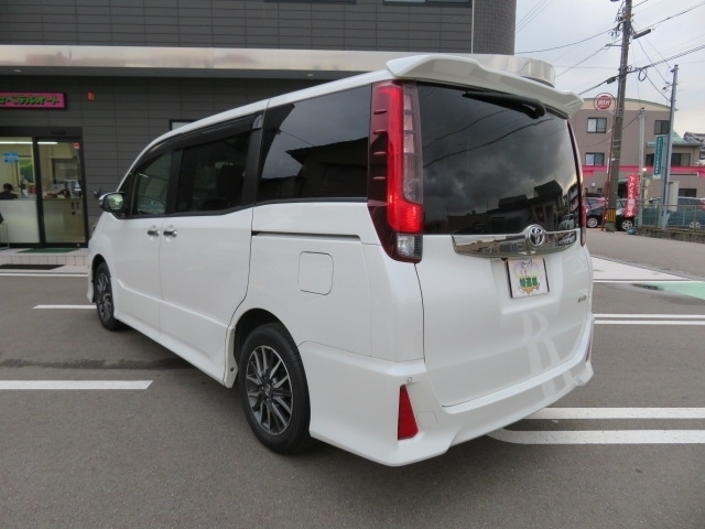 トヨタ ノア ２．０ ＳＩ ＷＸＢ H29年 (甲信越・北陸) 99
