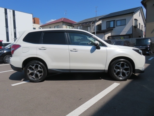 スバル フォレスター ２．０ Ｓ リミテッド ４ＷＤ H27年 (甲信越・北陸) 99
