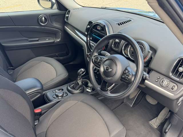 ミニ ミニクロスオーバー クーパー Ｓ Ｅ オール４ ４ＷＤ H29年 (甲信越・北陸) 99