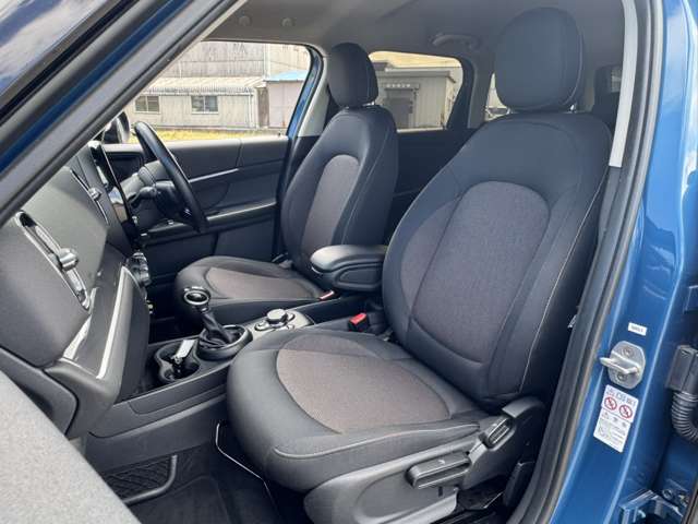 ミニ ミニクロスオーバー クーパー Ｓ Ｅ オール４ ４ＷＤ H29年 (甲信越・北陸) 99