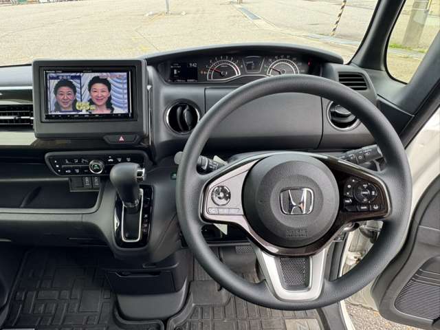 ホンダ Ｎ　ＢＯＸ カスタム ６６０ Ｇ Ｌ ホンダセンシング R2年 (甲信越・北陸) 99